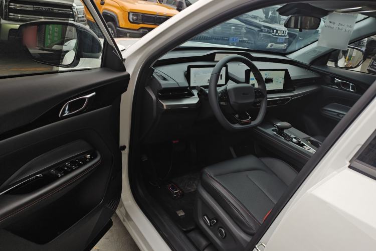 Used Oshan Z6 2022 Blue Whale 1.5T DCT Smart Edition
