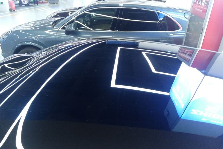 Used  YU7 2025 Ultra-Long Range High-Performance All-Wheel-Drive Max Edition
