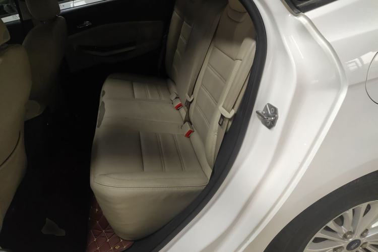 Used Ford Escort 2017 Revised Version 1.5L Automatic Comfort Edition
