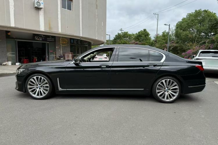 Used BMW 7 Series 2021 740Li Leading Edition Luxury Package