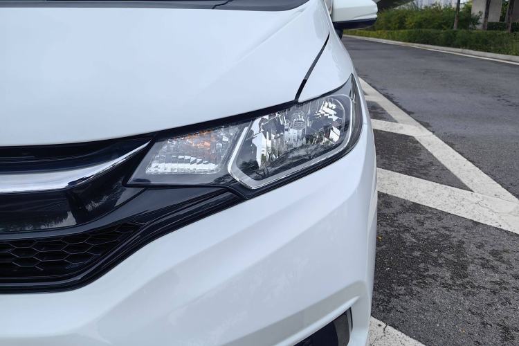 Used Honda Fit 2018 1.5L CVT Comfort Sunroof Version
