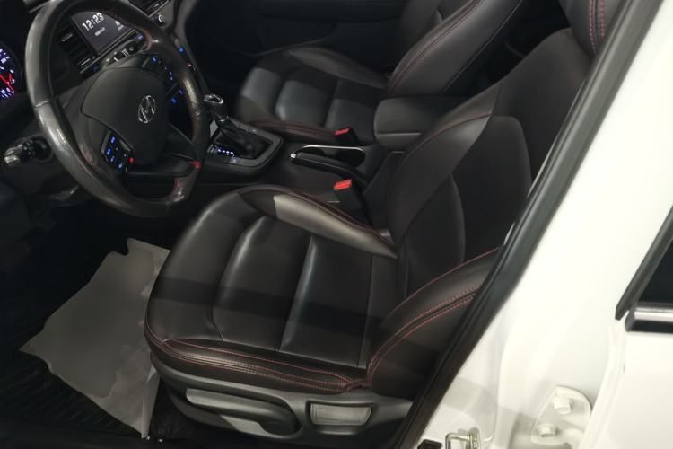 Used Hyundai Elantra 2018 1.4T Dual-Clutch Xuan Dong · Dynamic Edition
