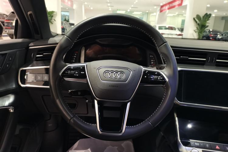 Used Audi A6L 2019 40 TFSI Luxury Dynamic Model
