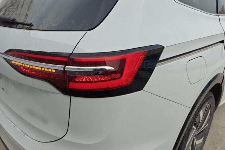 Used Volkswagen Viloran 2024 330TSI Luxury Edition