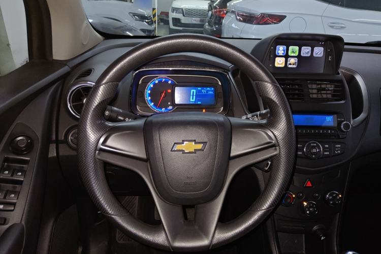 Used Chevrolet Trax 2016 1.4T Manual Two-Wheel Drive Comfort Version with Sunroof
