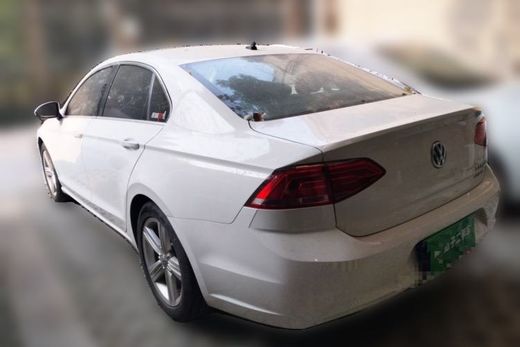 Used Volkswagen Lamando 2015 280TSI DSG Comfort Edition
