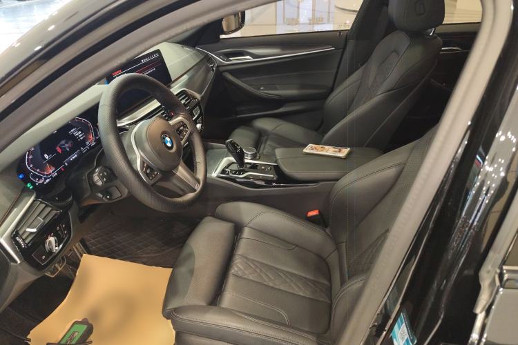 Used BMW 5 Series 2021 525i M Sport Package
