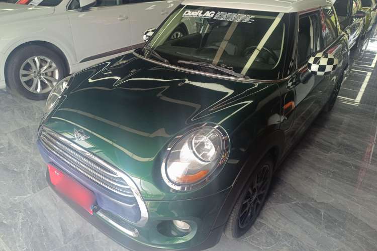 Used  MINI 2016 1.5T COOPER Five-Door Edition
