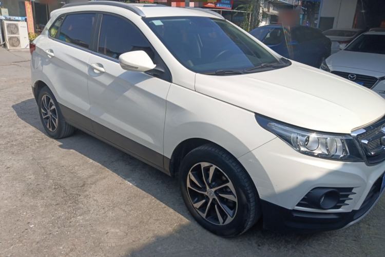 Used BAIC Senova X55 2016 1.5T CVT Elite Edition
