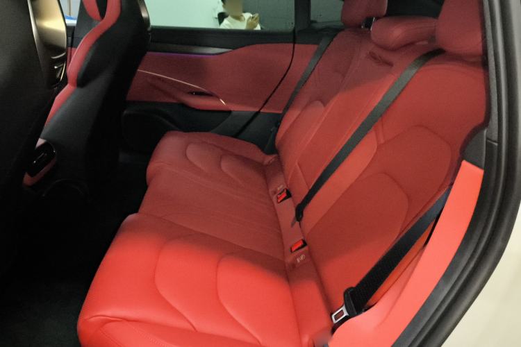 Used  SU7 2024 Rear-Drive Long-Range Intelligent Driving Version