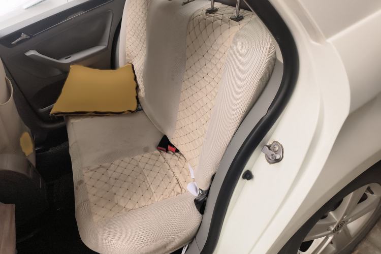 Used Volkswagen Bora 2013 1.6L Manual Fashion Edition