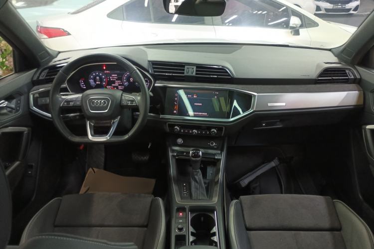 Used Audi Q3 2020 35 TFSI Fashion Dynamic Model