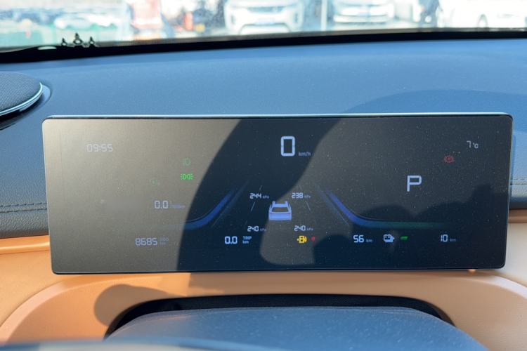 Used  Galaxy Xingjian 7 EM-i 2025 120km Launch+ Version
