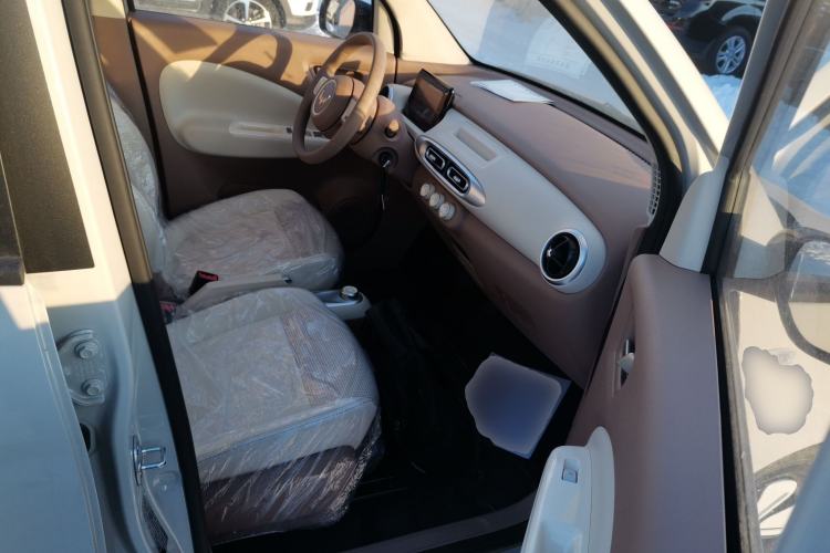 Used Wuling Hongguang MINIEV 2025 Four-Door Version Advanced Edition
