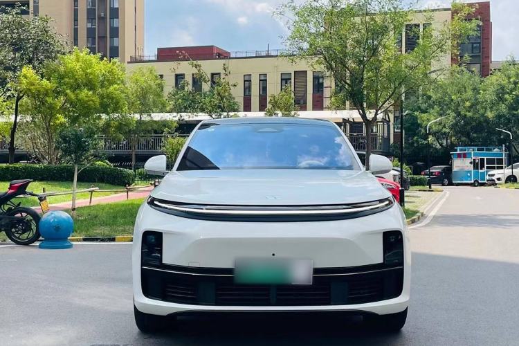 Used Li Auto L7 2023 Air model
