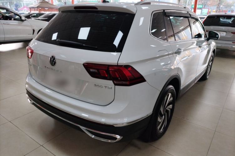 Used Volkswagen Tiguan L 2024 300TSI Automatic Two-Wheel Drive Smart Edition
