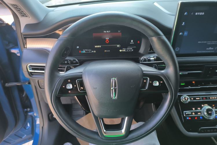 Used Lincoln Corsair 2022 2.0T Two-Wheel Drive Luxury Edition