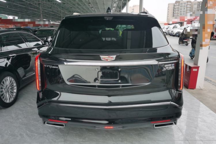 Used Cadillac XT5 2025 2.0T Platinum Edition
