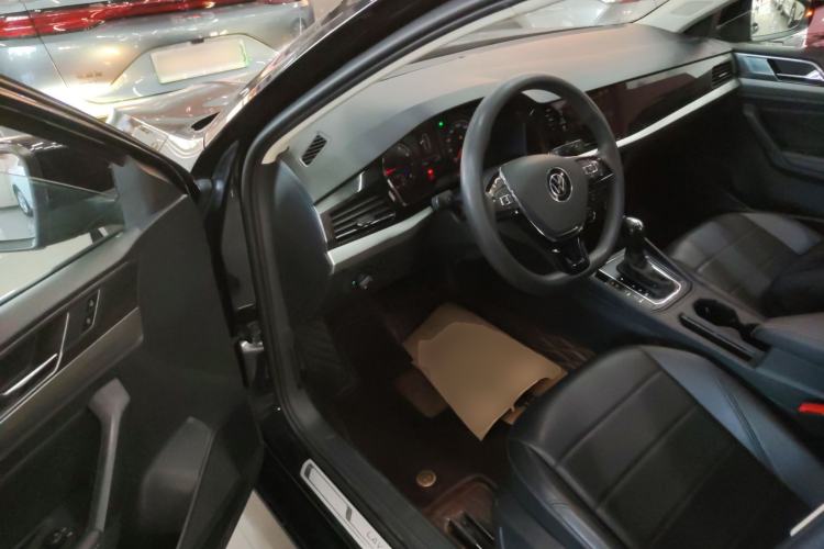 Used Volkswagen Lavida 2021 1.5L Automatic Comfort Edition
