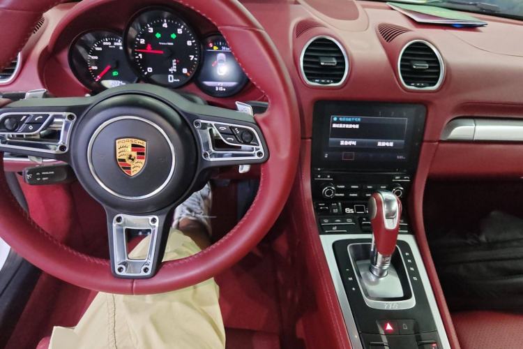 Used Porsche 718 2018 Cayman 2.0T
