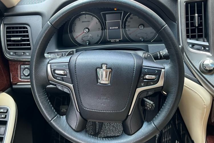 Used Toyota Crown 2018 2.0T Fashion Edition