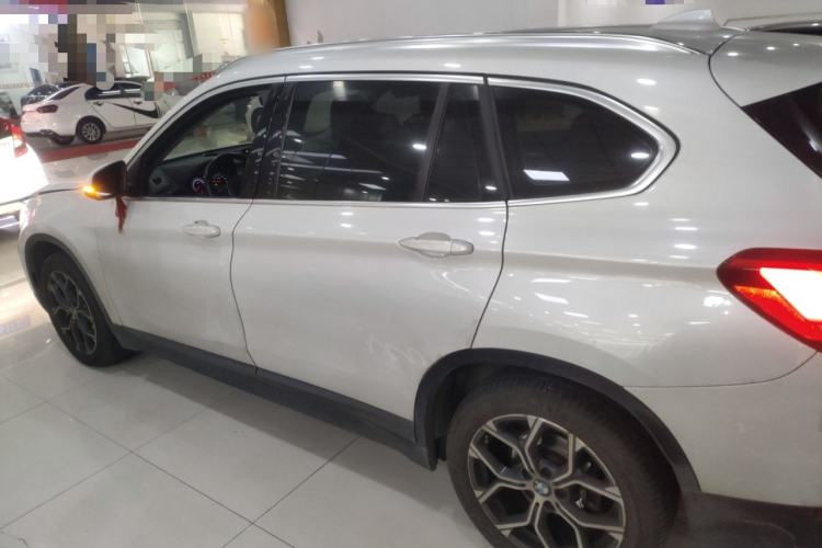 Used BMW X1 2021 Restyled sDrive25Li Leading Edition
