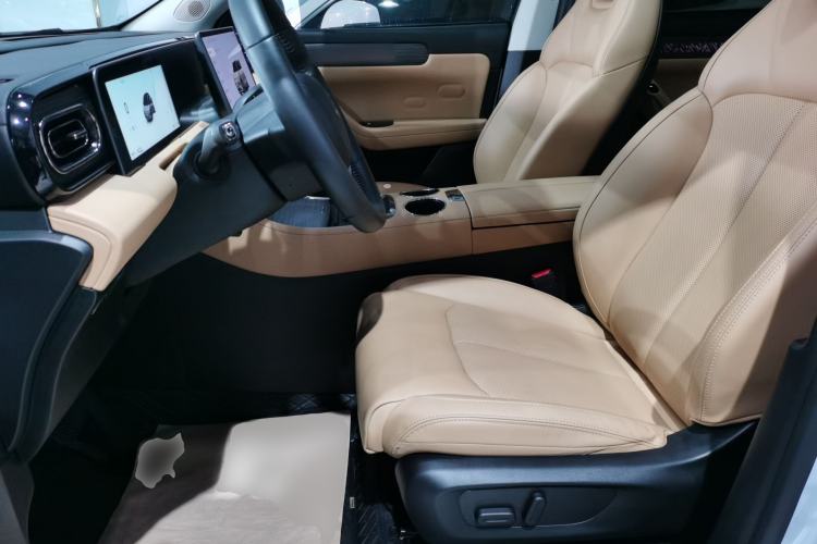 Used Leapmotor C11 2024 All-Electric 580 Luxury Edition
