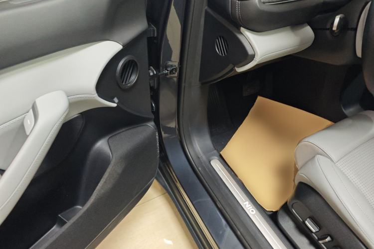 Used Nio ES6 2023 75 kWh
