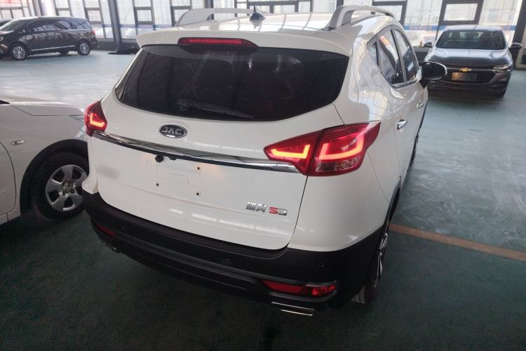 Used  Refine S3 2017 1.5L Manual Luxury Model
