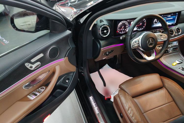 Used Mercedes-Benz E-Class 2019 E 260 L Sport 4MATIC
