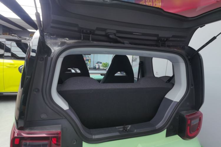 Used Chery QQ Ice Cream 2022 Pudding Model
