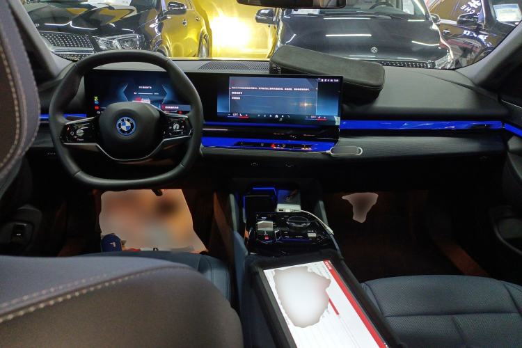 Used BMW i5 2024 eDrive 35L Prestige Luxury Package