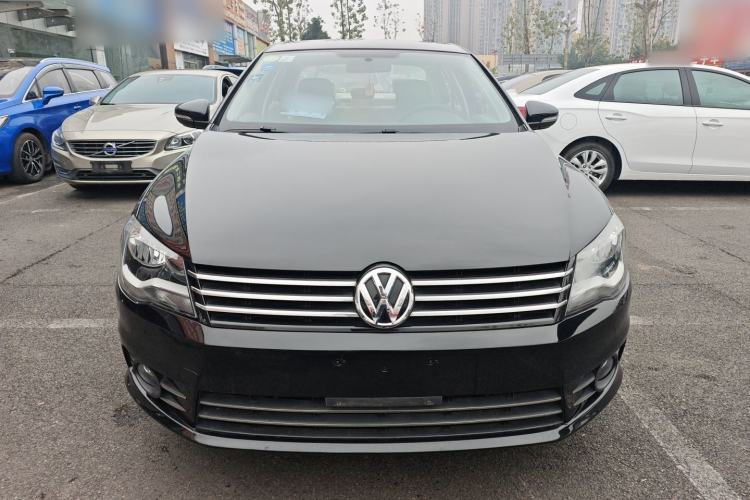 Used Volkswagen Bora 2015 Value Edition 1.6L Automatic Comfort Version
