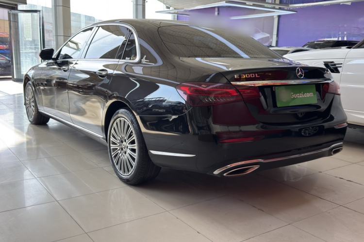 Used Mercedes-Benz E-Class 2022 Second Facelift E 300 L Fashion Edition