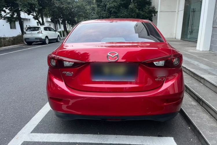 Used Mazda Mazda 3 Axela 2016 Sedan 1.5L Automatic Luxury Model