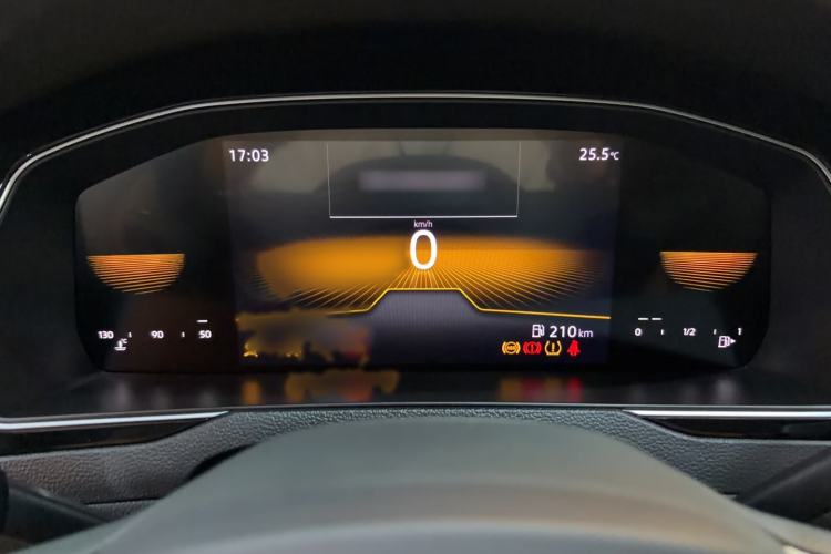 Used Volkswagen Magotan 2023 2 Million Units Limited Edition 330TSI DSG Leading Version