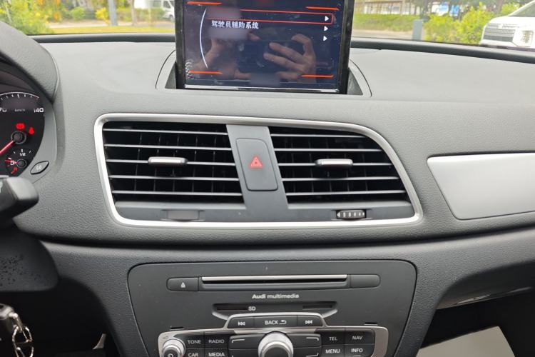 Used Audi Q3 2016 35 TFSI Fashion Model
