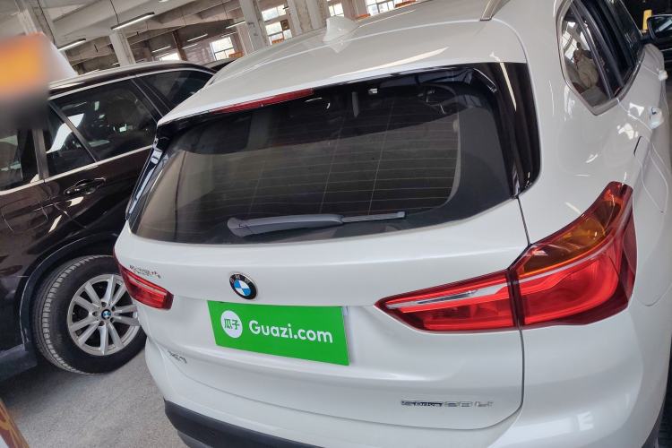 Used BMW X1 2019 sDrive20Li Leading Model
