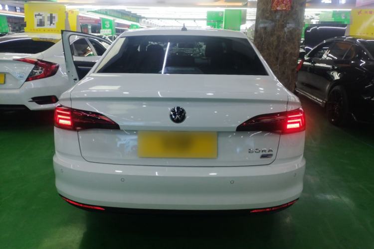 Used Volkswagen Bora 2021 1.5L Automatic Fashionable Smart Connectivity Version