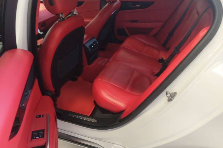 Used Jaguar XEL 2020 2.0T 250 PS SE Tech-Elegant Edition
