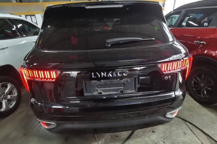 Used Lynk & Co 01 2019 2.0T Two-Wheel-Drive Pro Version China VI Standard