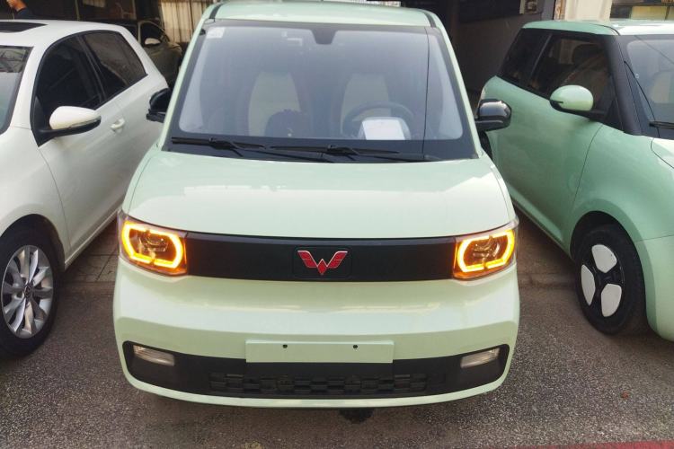 Used Wuling Hongguang MINIEV 2021 Macaron Fashion Edition Lithium-Ion Battery
