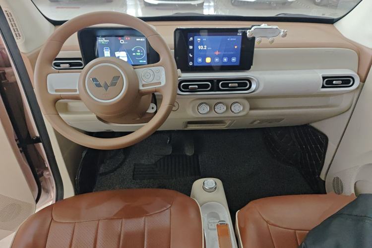 Used Wuling Hongguang MINIEV 2024 3rd Generation 215km Advanced Version