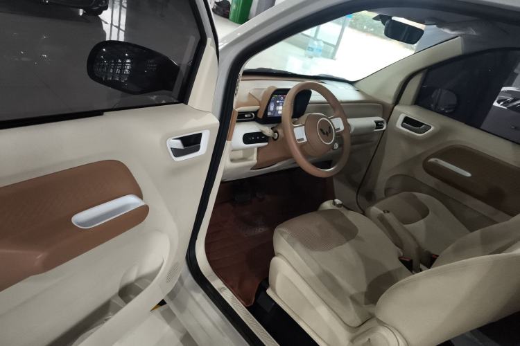 Used Wuling Hongguang MINIEV 2024 3rd Generation 215km Youth Edition
