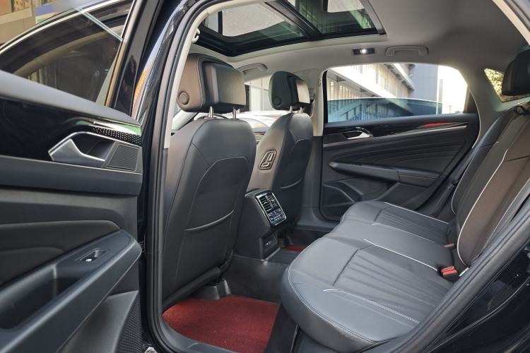 Used Volkswagen Passat 2024 380TSI Elite Edition
