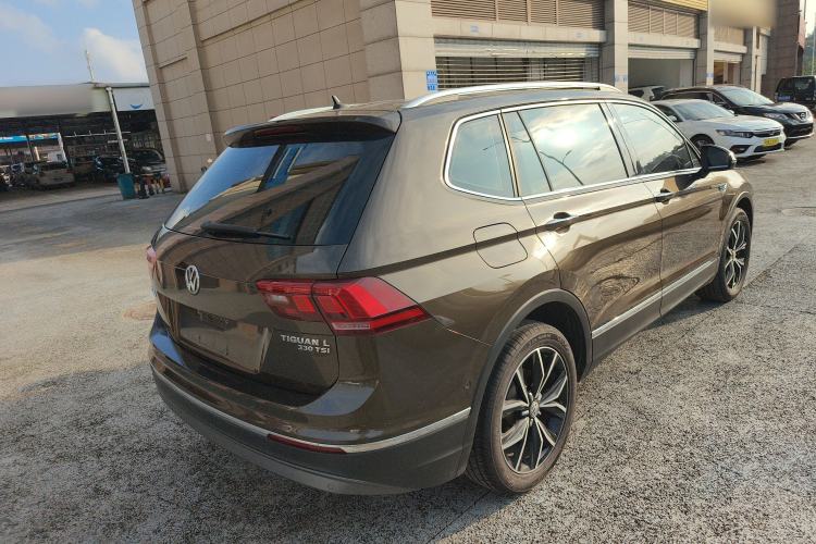 Used Volkswagen Tiguan L 2019 Revised 330TSI Automatic Two-Wheel Drive Smart & Luxury Edition China VI Standard