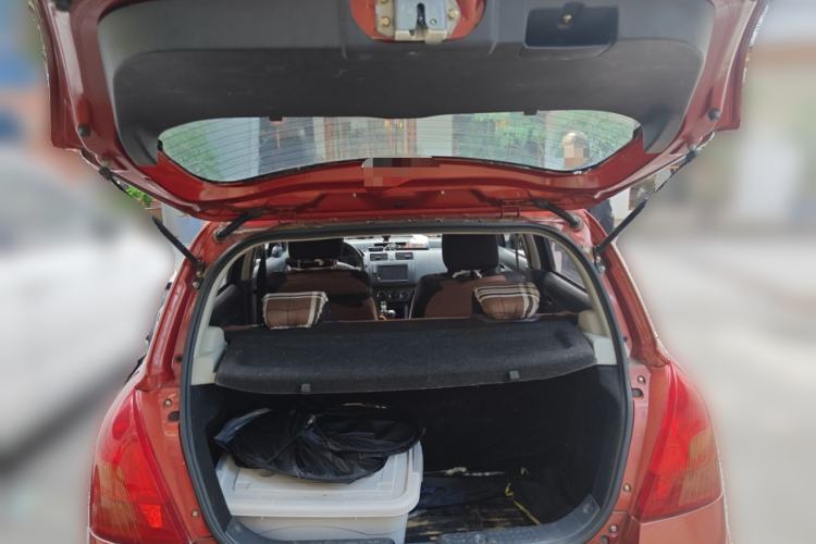 Used Suzuki Swift 2013 1.3L Manual Value Edition
