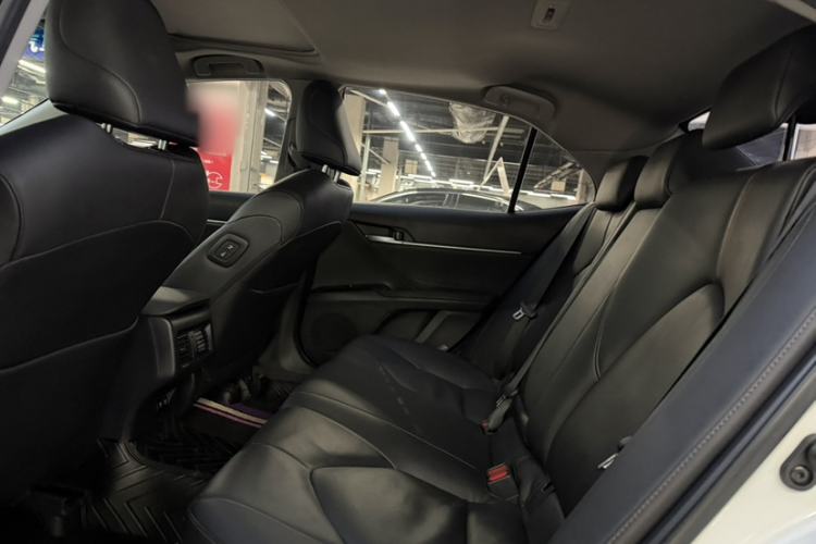 Used Toyota Camry 2019 2.0G Luxury Edition China VI Standard