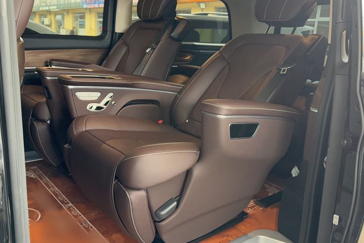 Used Mercedes-Benz V-Class 2021 V 260 L Long-wheelbase Luxury Edition
