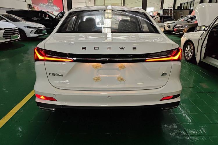 Used Roewe i5 2023 1.5L CVT Luxury Edition
